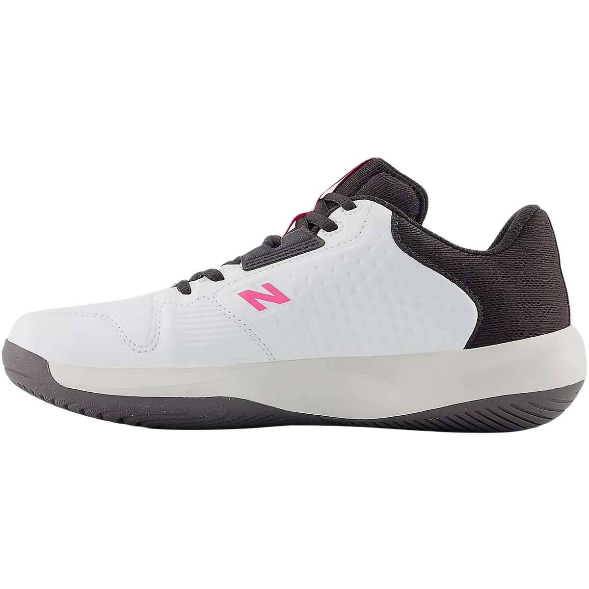 New Balance Women's 696 V6 All Court Shoes