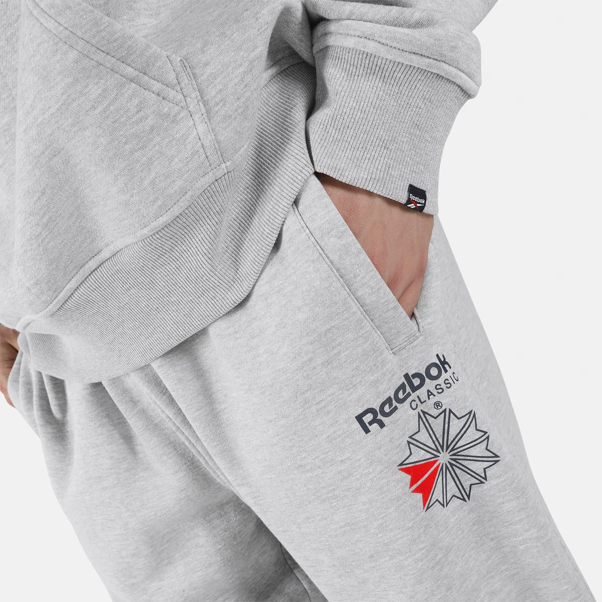 Reebok Starcrest Relaxed Jogger Trousers