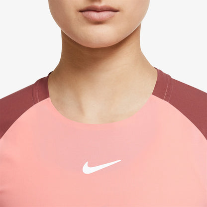 Nike Women's Advantage T-Shirt