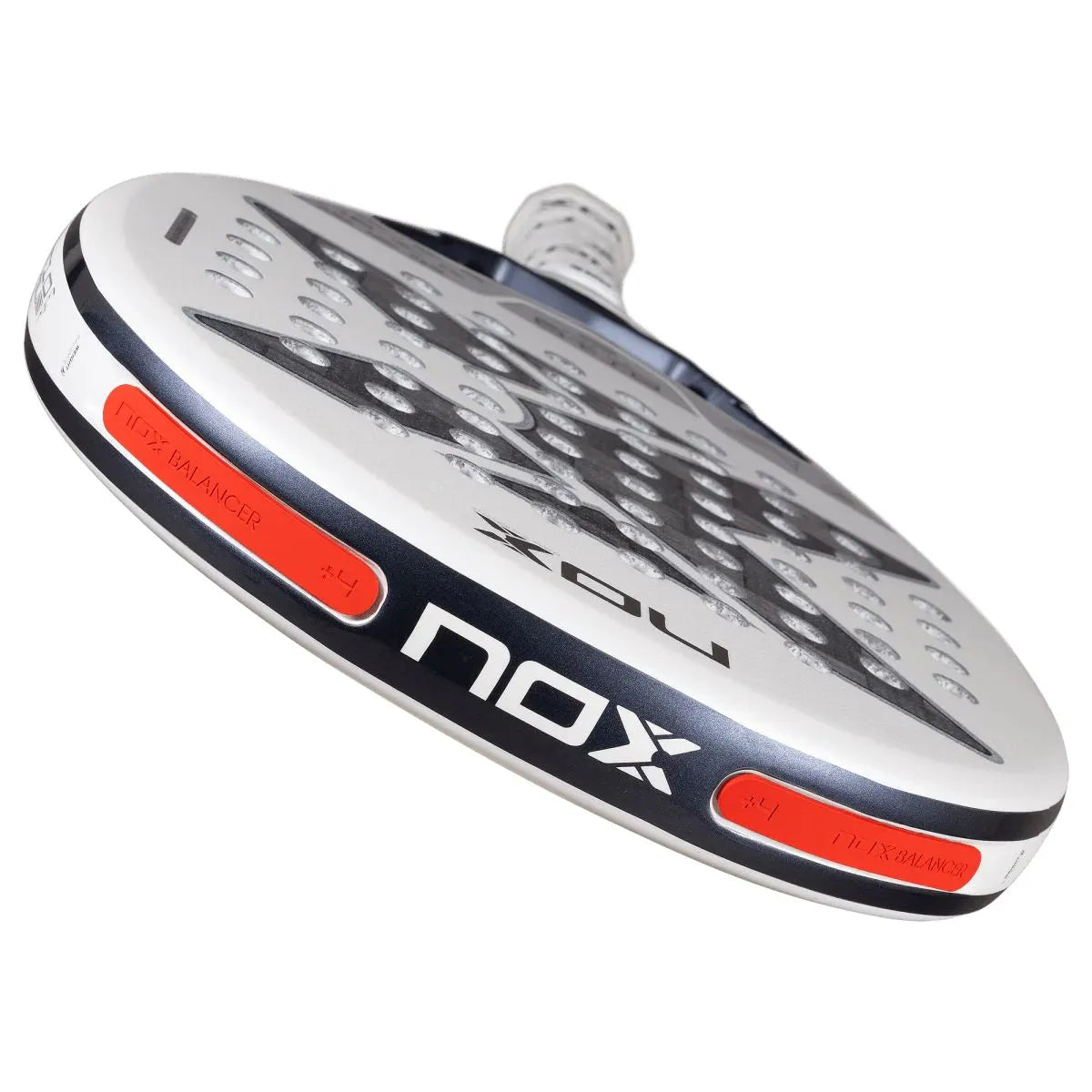 Padel Racket Test Nox AT10 Genius 12K Alum Xtreme Lite By Agustin Tapia