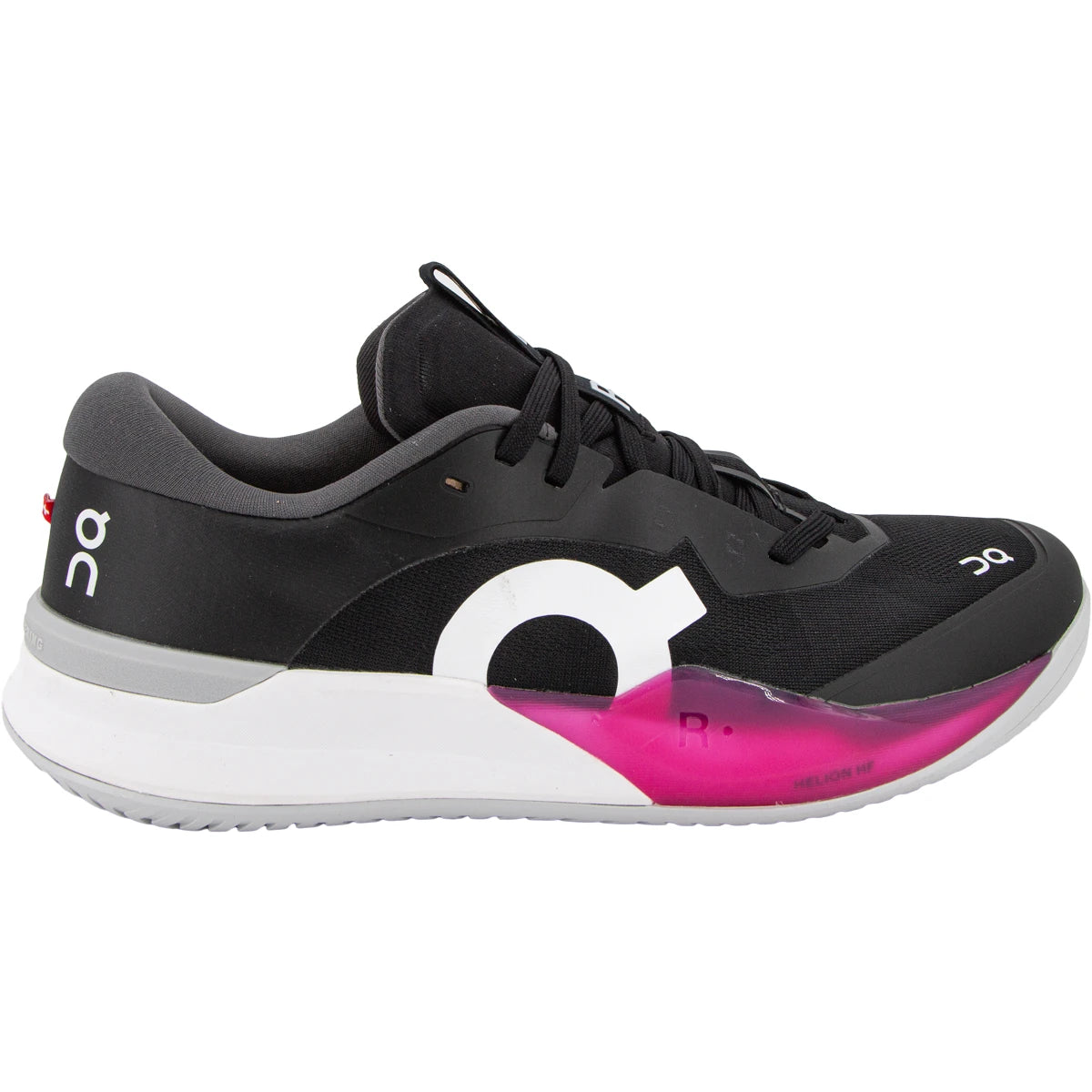 On The Roger Pro 3 Clay Shoes