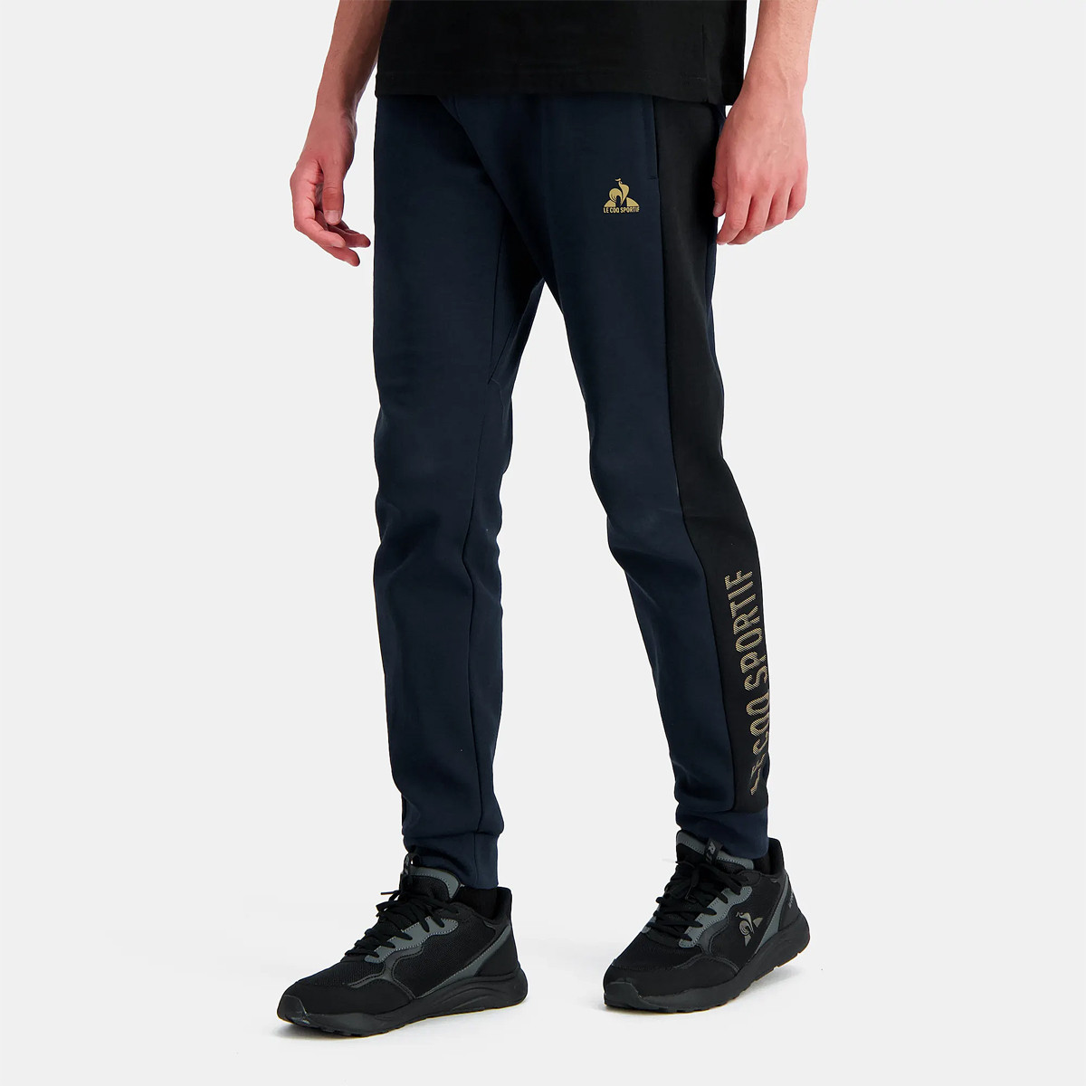 Le coq sportif trousers hot sale