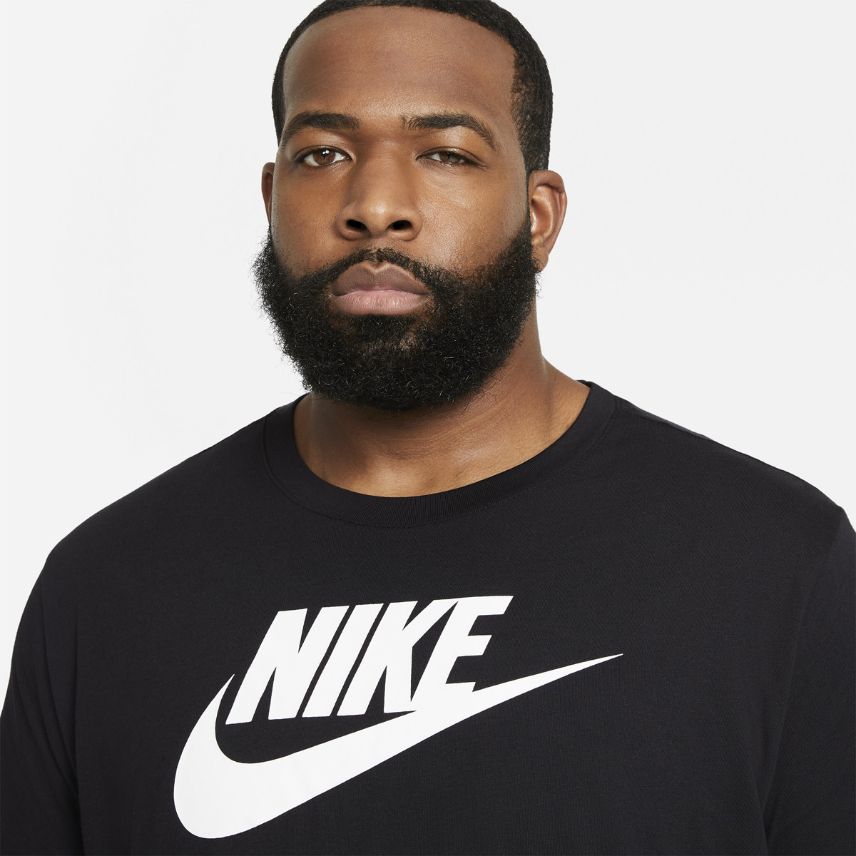 T shirt noir nike deals