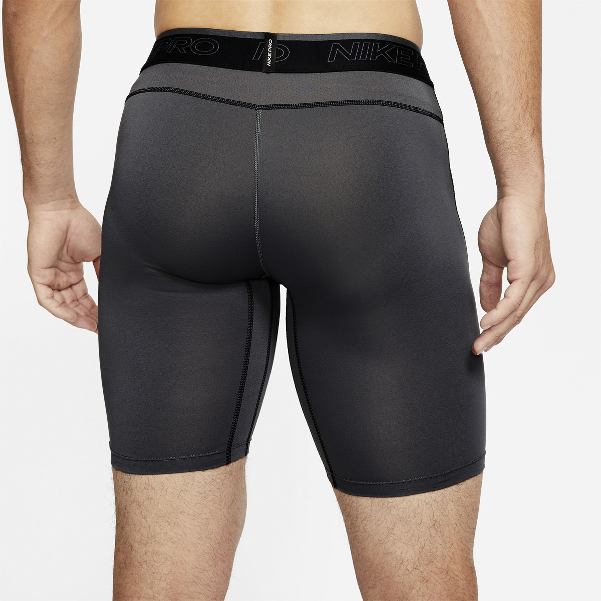 Short nike hotsell pro gris
