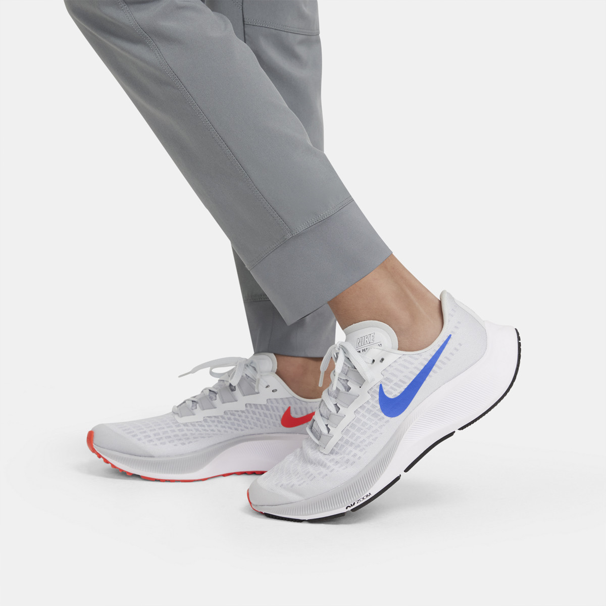 Nike dri fit pants junior deals