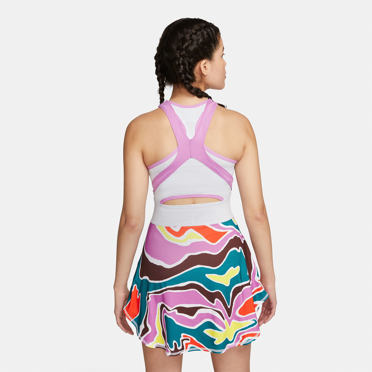 Nike tank hotsell top dress