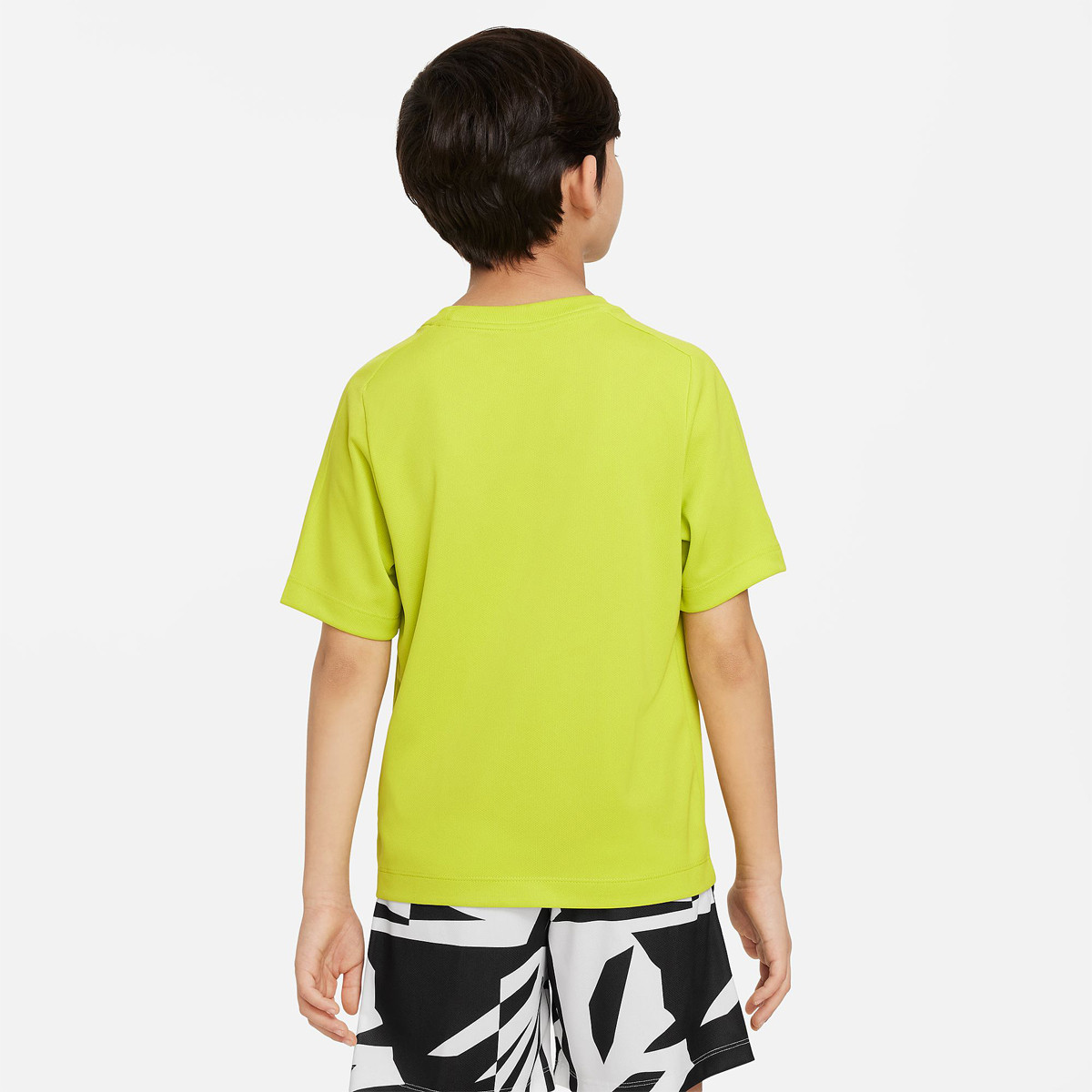 Yellow nike hot sale shirt boys