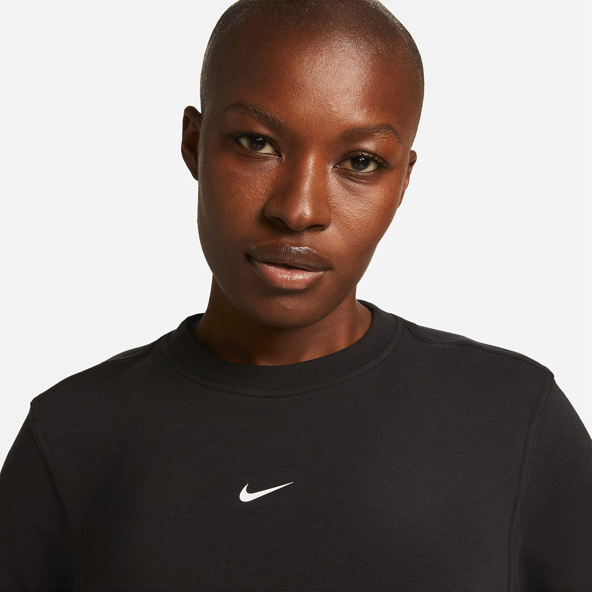 Black nike crew cheap neck sweater women's