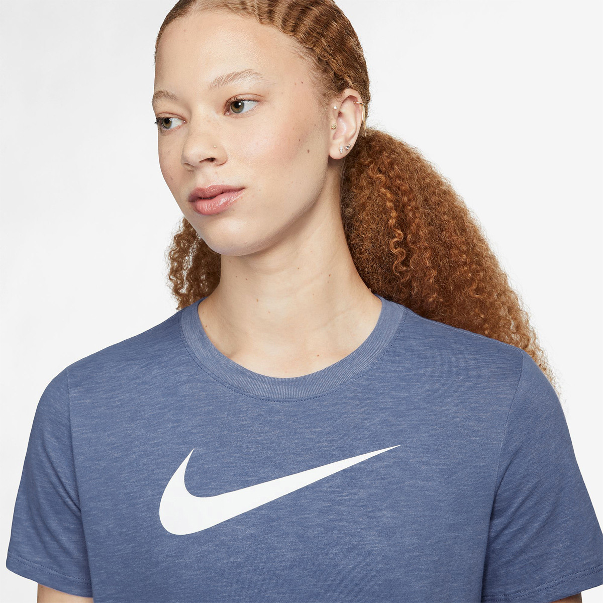 Nike women's apparel cheap hotsell