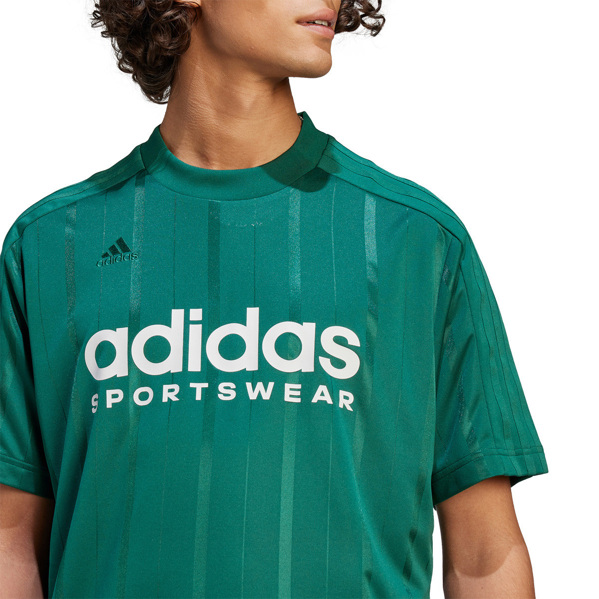 T shirt adidas vert outlet