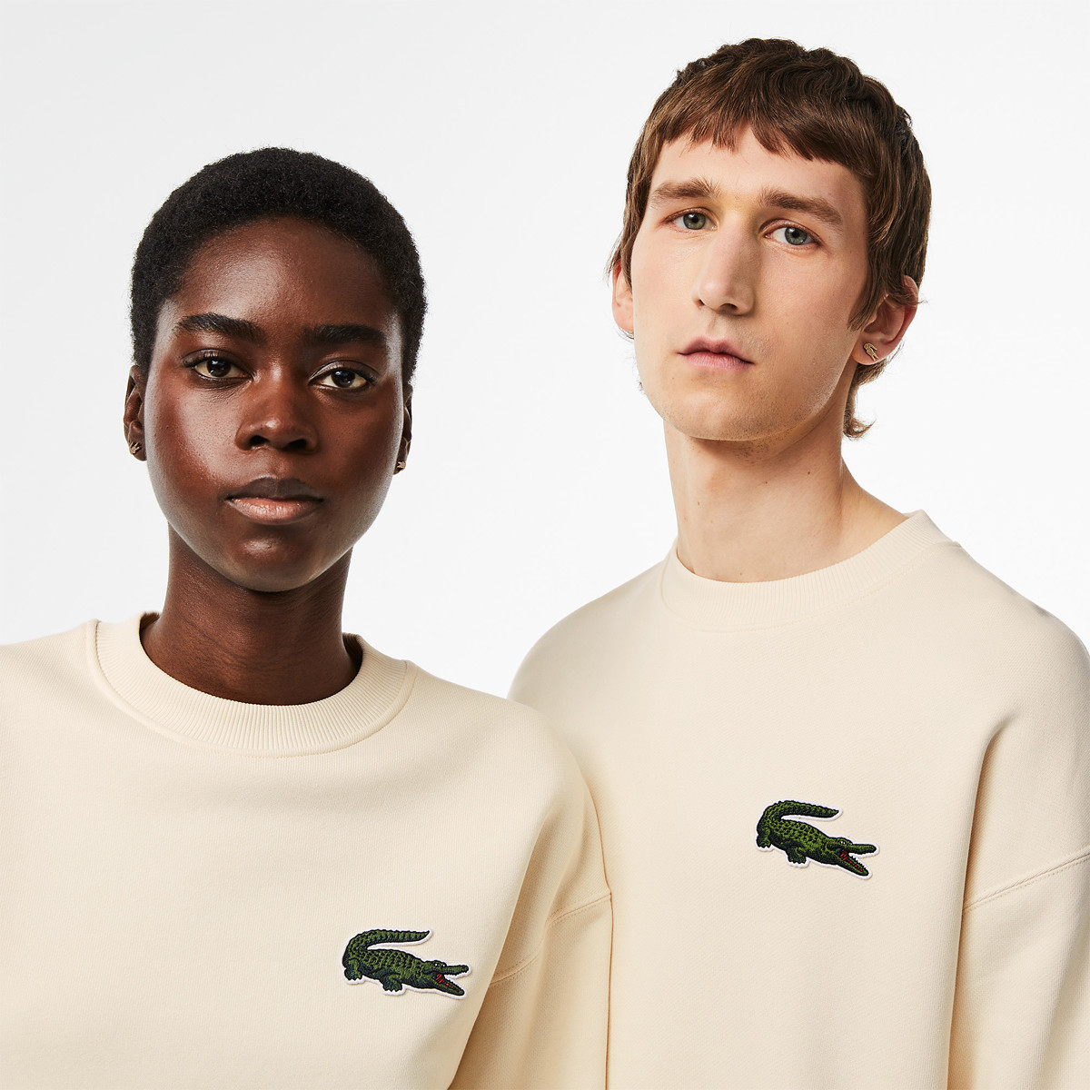 Lacoste sweater 2025 beige