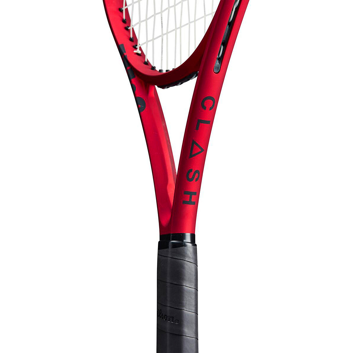 Wilson clash l store