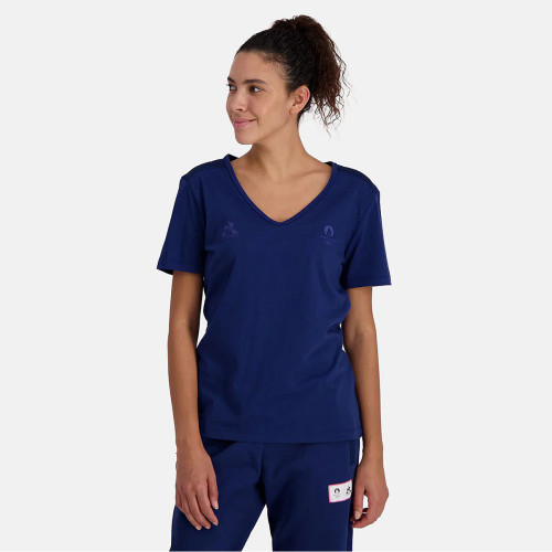  WOMEN'S PARIS 2024 ESSENTIAL T-SHIRT  