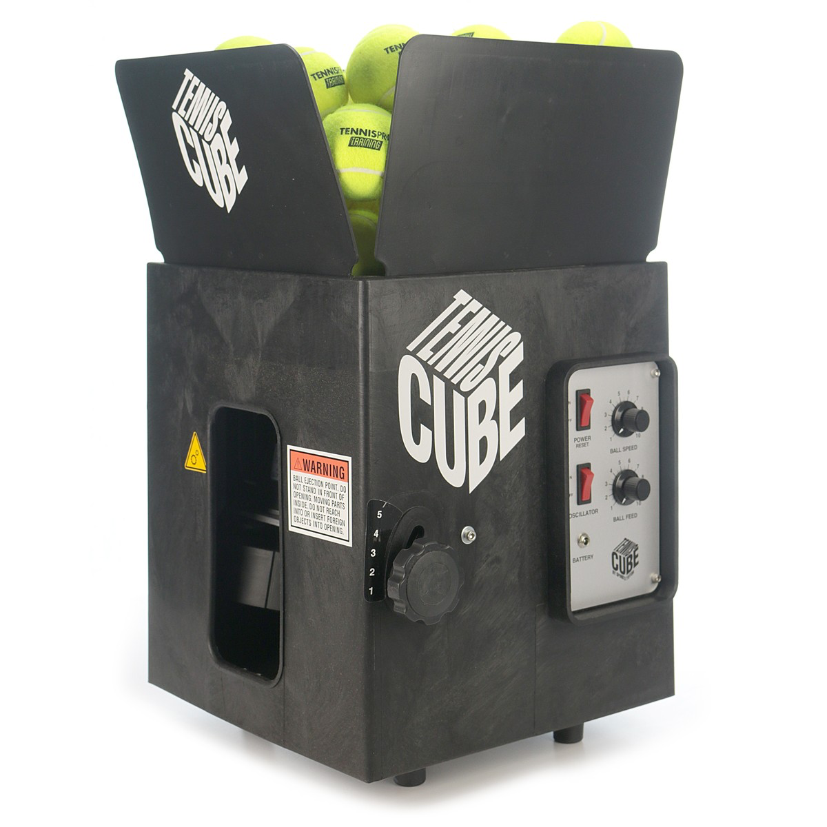 tennis cube with oscillator